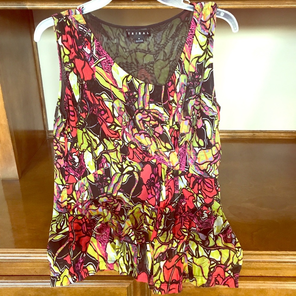 NWOT Tribal sleeveless floral top M